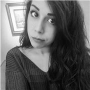 Mi chiamo Floriana, sono un architetto con passione per la matematica. Data la giovane età riesco ad essere empatica con tutti.